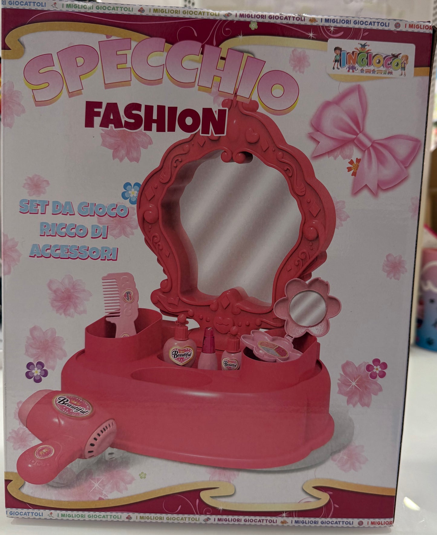 Specchio fashion compreso di accessori